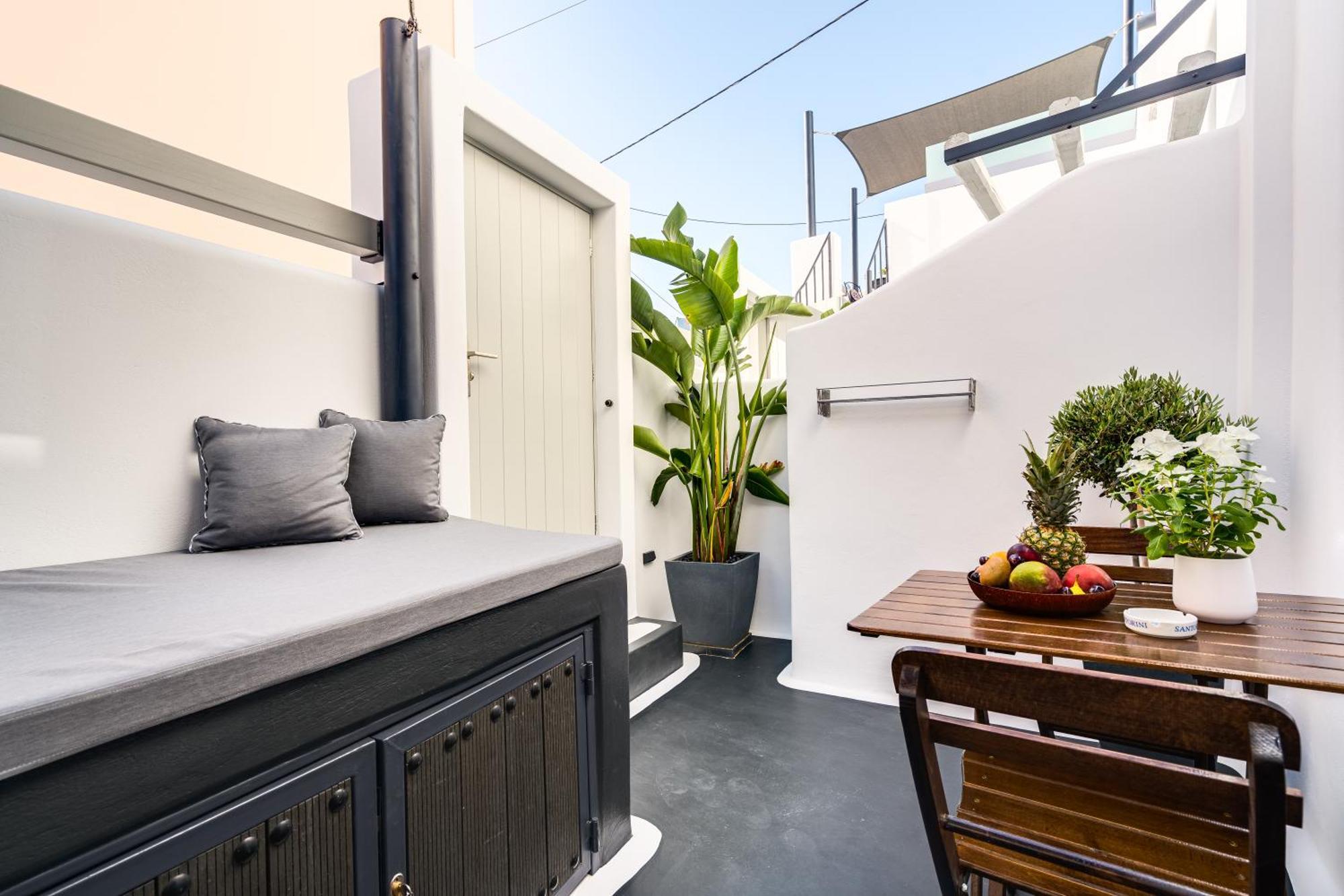 Tiara Suites Santorini Fira  Exteriér fotografie