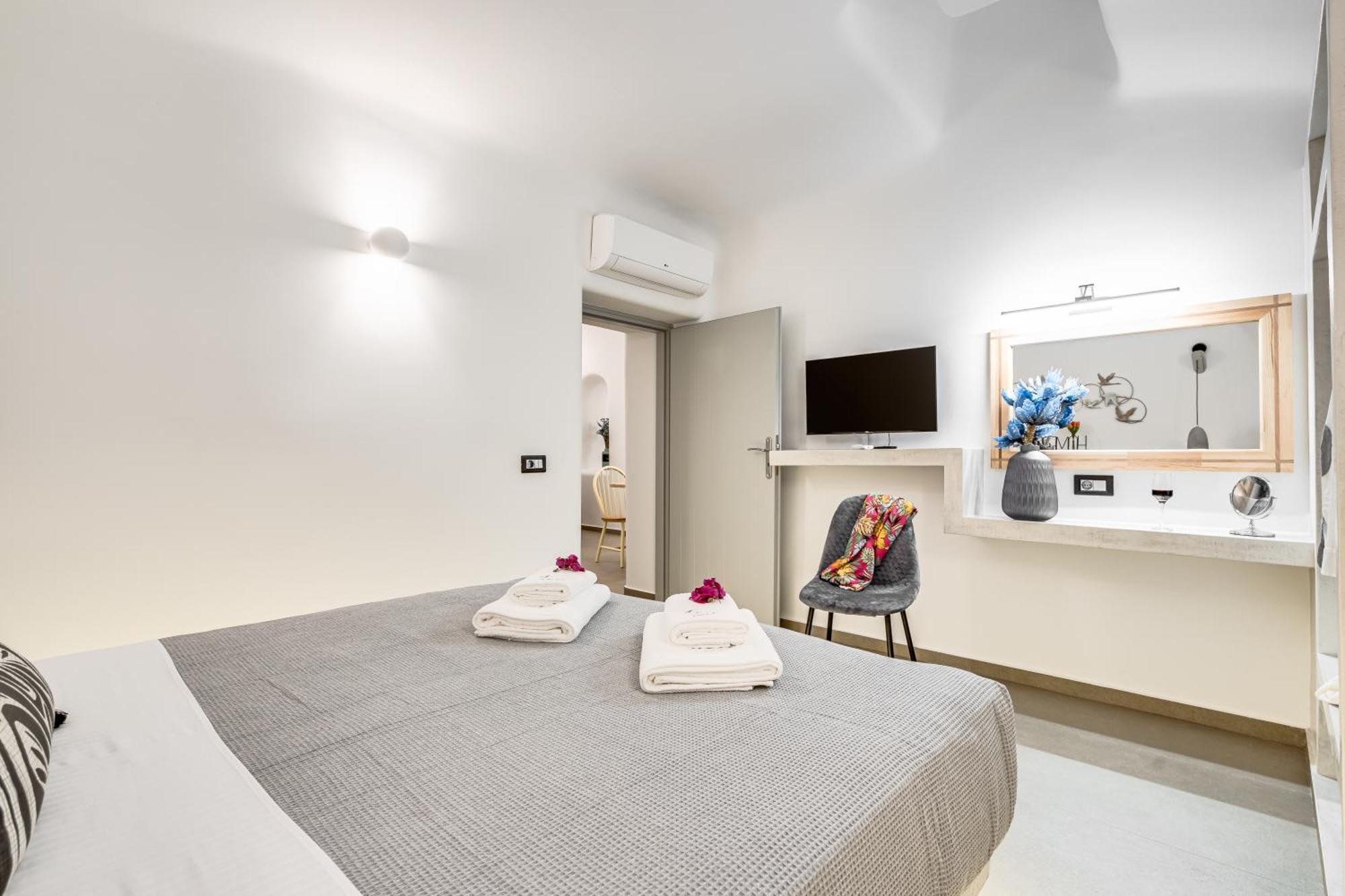 Tiara Suites Santorini Fira  Exteriér fotografie